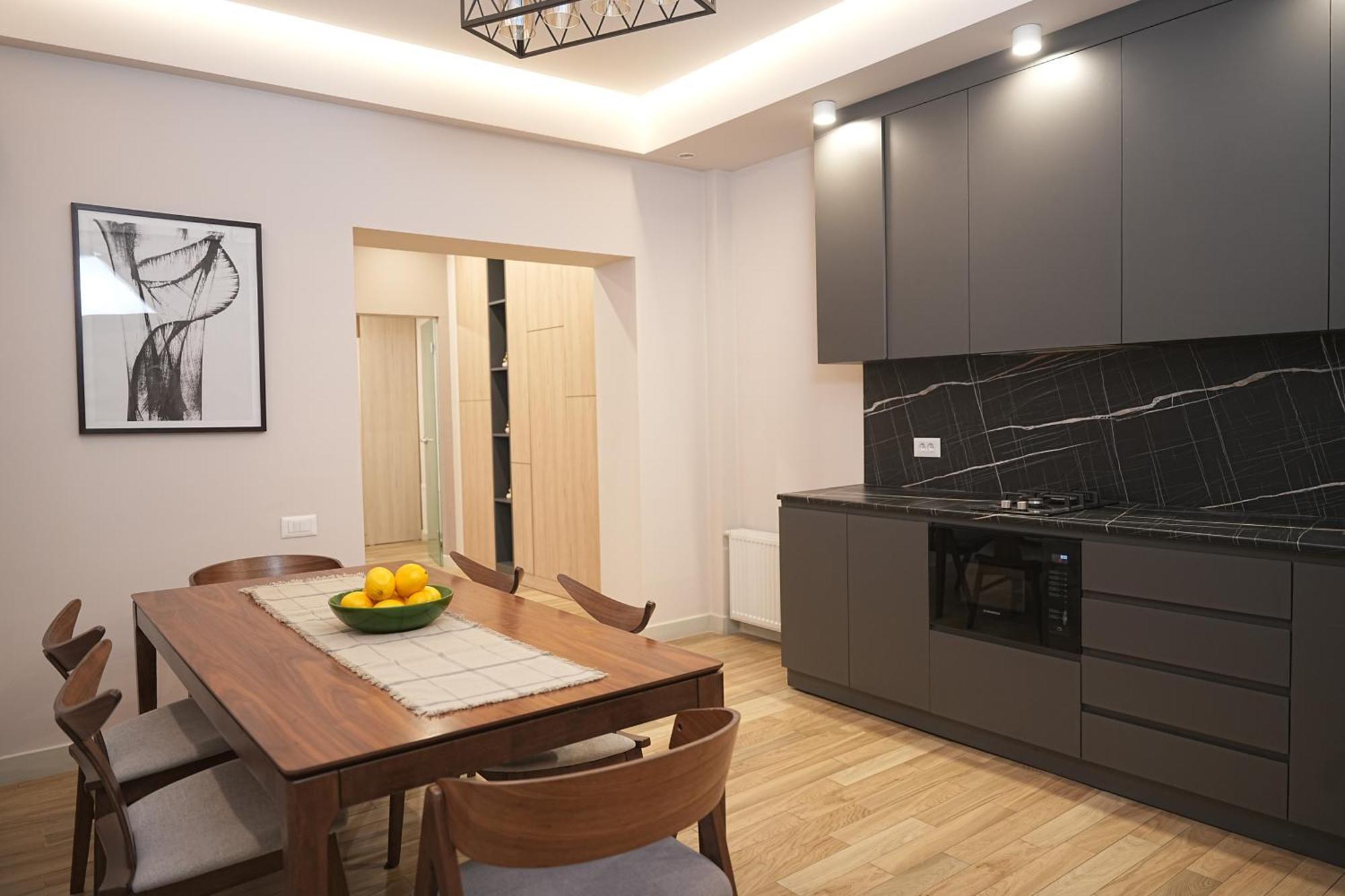 Cozy Apartments In The City Centre By Sweet Home Erywań Zewnętrze zdjęcie