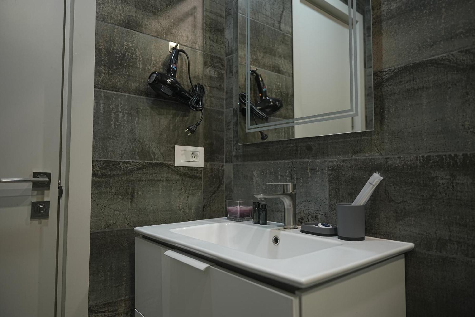Cozy Apartments In The City Centre By Sweet Home Erywań Zewnętrze zdjęcie
